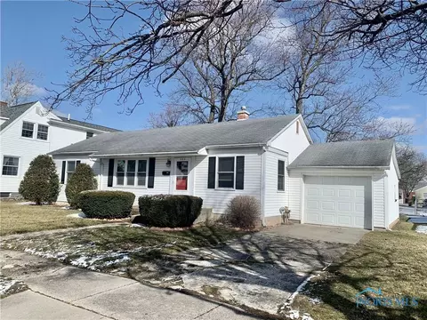 523 S Williams St, Bryan, OH 43506