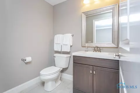1483 Blackhawk Dr, Waterville, OH 43566 photo 35