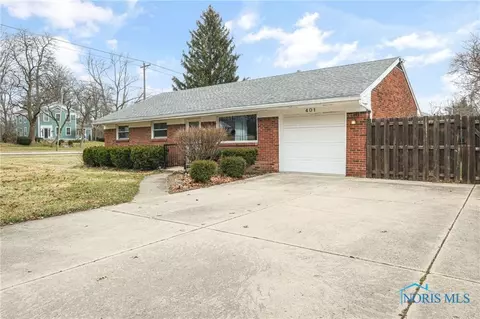 401 Pine St, Perrysburg, OH 43551