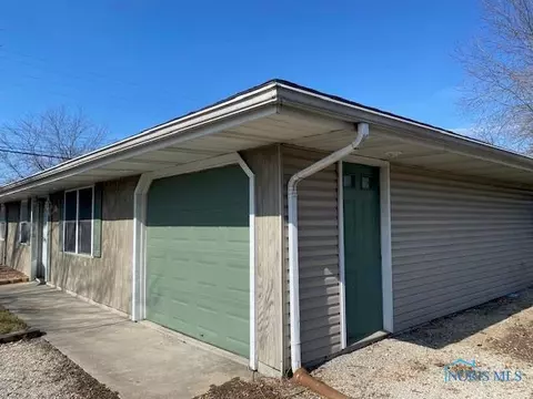 1009 E Wilson St, Bryan, OH 43506 photo 2