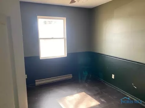 1009 E Wilson St, Bryan, OH 43506 photo 9
