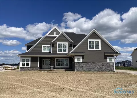 102 Old Dover Rd, Perrysburg, OH 43551