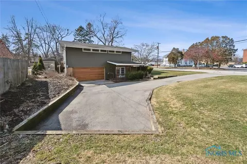 2324 River Rd, Maumee, OH 43537 photo 32