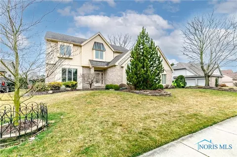 4845 Country Walk Ln, Sylvania, OH 43560