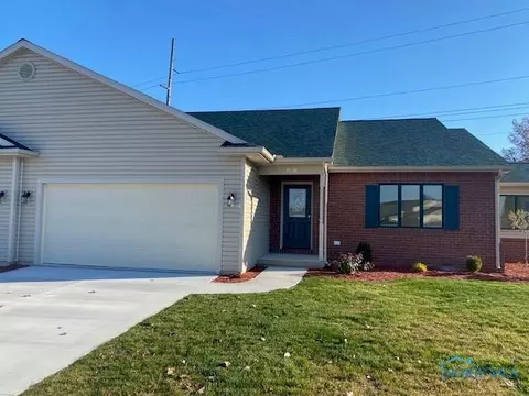 1520 Bristow Ct, Defiance, OH 43512