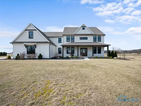4142 Albon Rd, Monclova, OH 43542