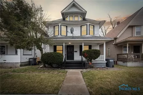 2815 Lawrence Ave, Toledo, OH 43610