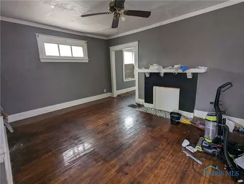 402 Elder Dr, Toledo, OH 43608 photo 5
