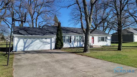 13278 Five Point Rd, Perrysburg, OH 43551