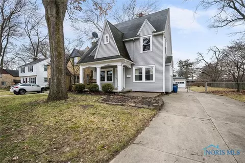 3411 Drummond Rd, Toledo, OH 43606