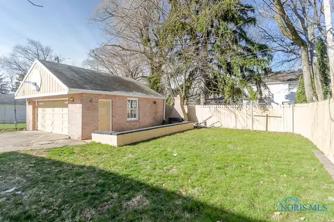 1009 Independence Rd, Toledo, OH 43607 photo 28