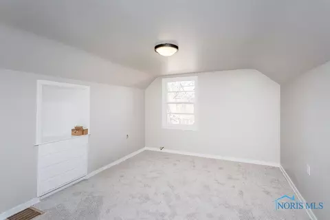 1009 Independence Rd, Toledo, OH 43607 photo 20