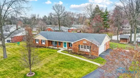 2207 Belvedere Dr, Toledo, OH 43614