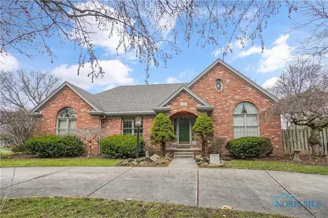 1244 W State Line Rd, Toledo, OH 43612
