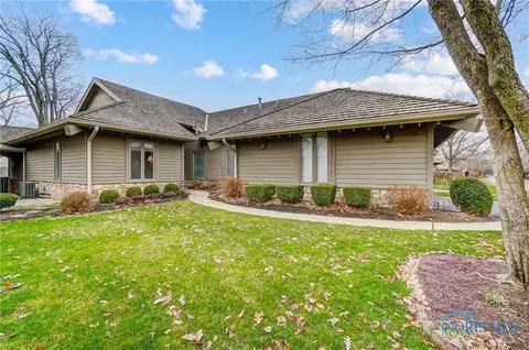3823 River Rd, Toledo, OH 43614