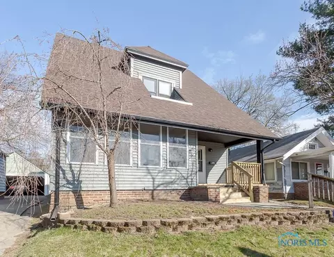 4026 Parrakeet Ave, Toledo, OH 43612