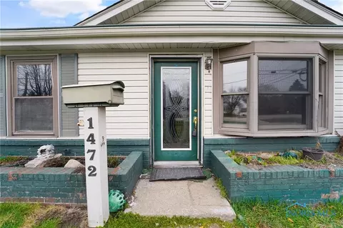 1472 Michigan Ave, Maumee, OH 43537