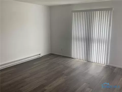 1009 Colonial Ln, Bryan, OH 43506 photo 8