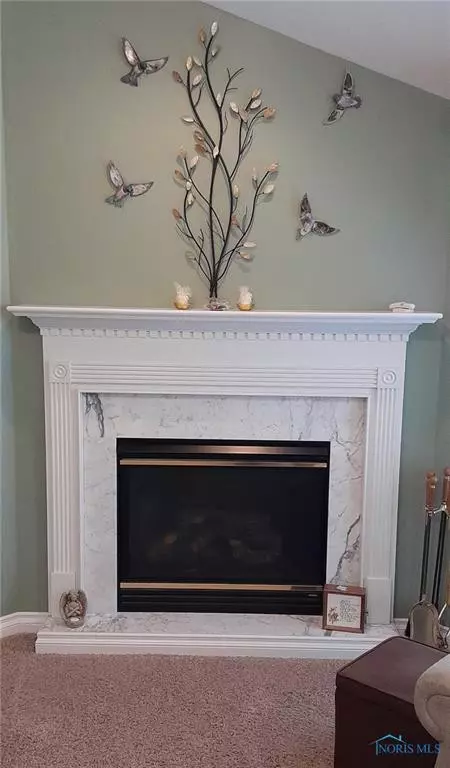6830 Reflections Dr, Maumee, OH 43537 photo 7