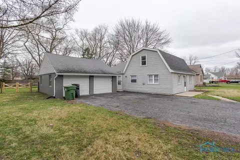 4416 Margrete Dr, Maumee, OH 43537