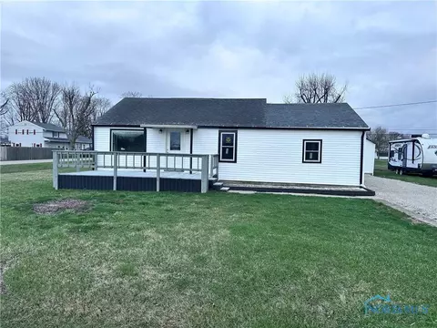 1400 S Main St, Fostoria, OH 44830