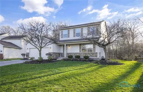 640 Highland Creek Ct, Holland, OH 43528