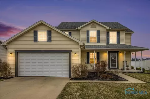 313 Earl N, Haskins, OH 43525