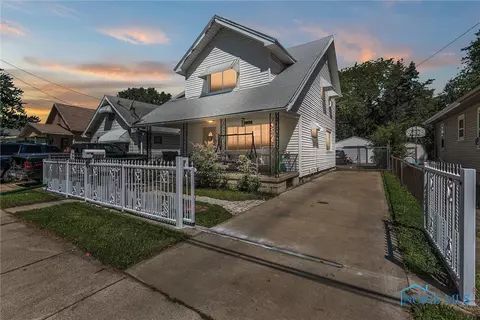 2265 Seaman St, Toledo, OH 43605