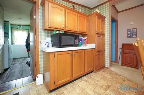 281 E South St, Mccomb, OH 45858 photo 14