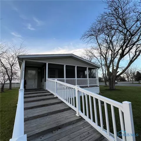 12865 Five Point Rd #176, Perrysburg, OH 43551