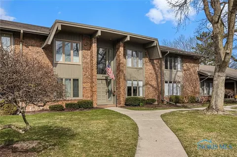 29610 Gleneagles Rd #45-C, Perrysburg, OH 43551
