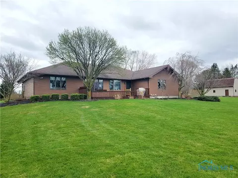 20931 W Portage River South Rd, Woodville, OH 43469