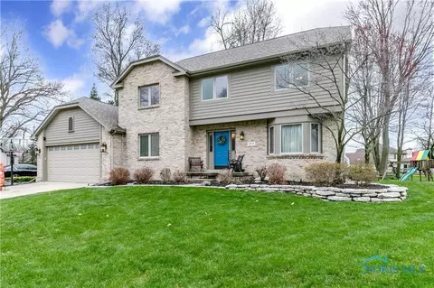 7416 Country Trl, Holland, OH 43528