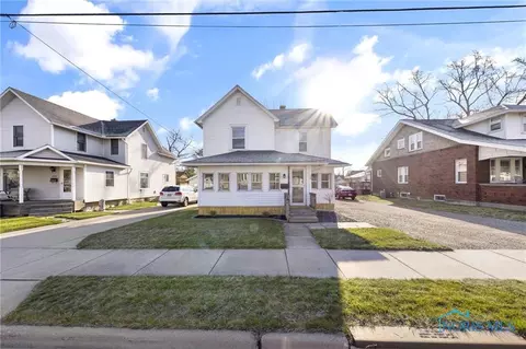226 N Shoop Ave, Wauseon, OH 43567