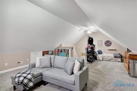 7048 Saddleback Rd, Maumee, OH 43537 photo 38