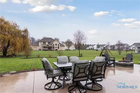 7048 Saddleback Rd, Maumee, OH 43537 photo 49