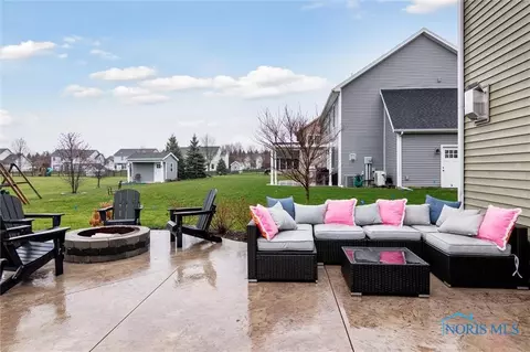 7048 Saddleback Rd, Maumee, OH 43537 photo 48