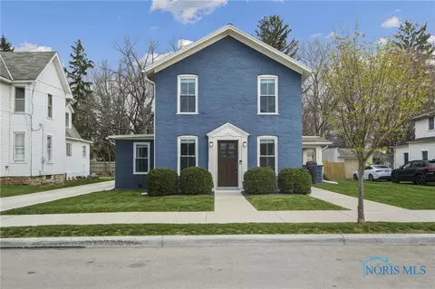 126 Clay St, Bowling Green, OH 43402