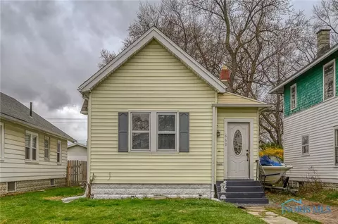 660 Dover Pl, Toledo, OH 43605
