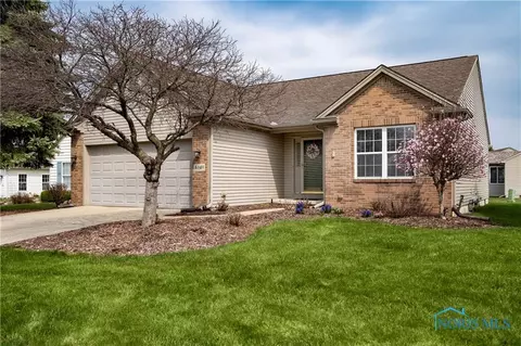 4849 Skipper Ct, Maumee, OH 43537