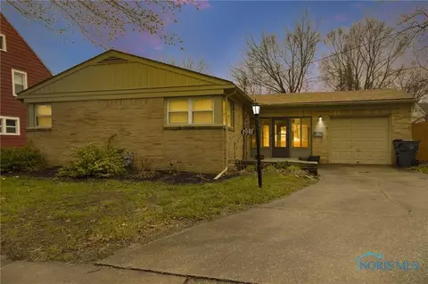 1941 Talbot St, Toledo, OH 43613
