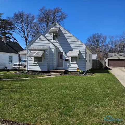 531 Carver Blvd, Toledo, OH 43607