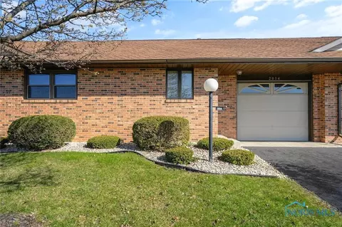 2014 Bluestone Dr, Findlay, OH 45840
