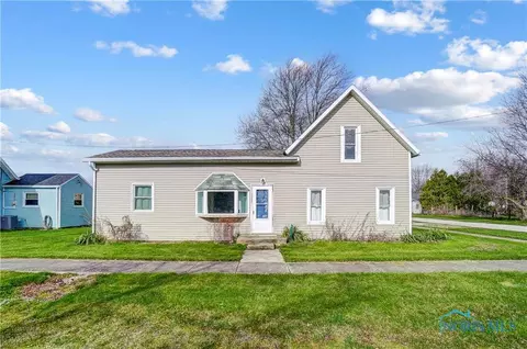 2429 S Maple St, Hoytville, OH 43529