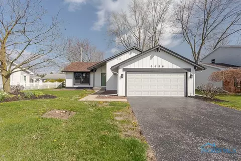 6436 Antoinette Ln, Maumee, OH 43537