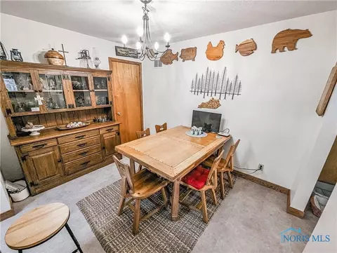 1700 N Union St, Fostoria, OH 44830