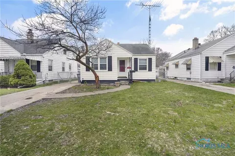 423 Pasadena Blvd, Toledo, OH 43612