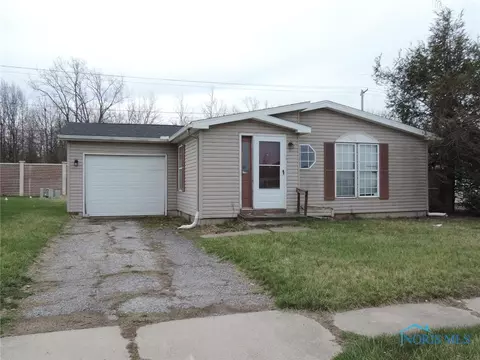 4607 Granite Ln, Toledo, OH 43615