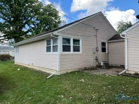 122 Elm Dr, Bryan, OH 43506 photo 6