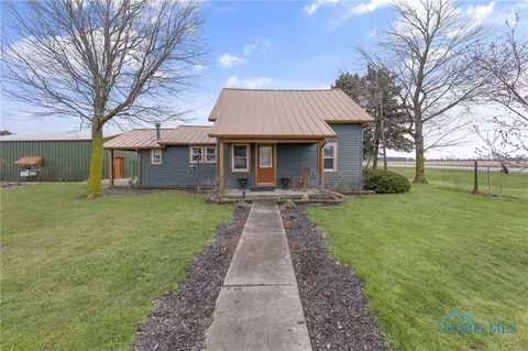 9012 County Road 2, Custar, OH 43511